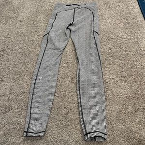 Lululemon Herringbone Side Pocket Leggings Size 4
